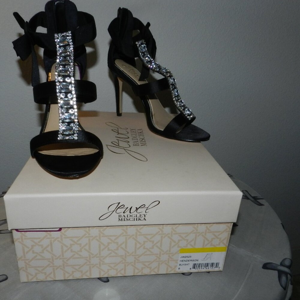 Jewel by Badgley Mischka Henderson Heels Black Satin Size 6 Crystal Rhinestone - Picture 2 of 16